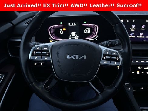 Certified 2023 Kia Telluride EX w/ EX Captain's Chair Package image 9