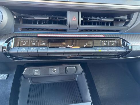 New 2026 Toyota Prius Limited image 31