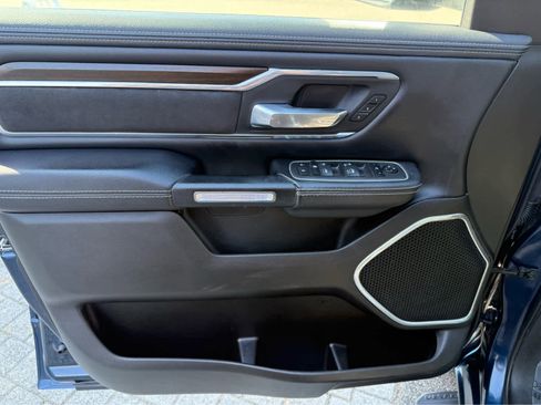 Used 2022 RAM 1500 Laramie image 11