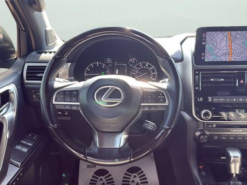 Used 2023 Lexus GX 460 Premium w/ Premium Package AWD/4WD image 12