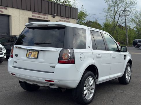 Used 2013 Land Rover LR2 HSE AWD/4WD image 6