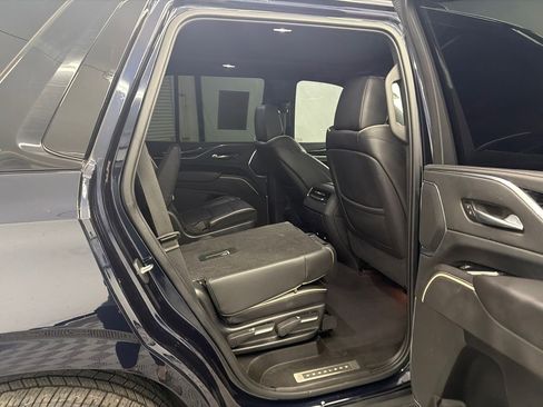 Used 2021 Cadillac Escalade Sport w/ Driver Assist Tech Package RWD image 16
