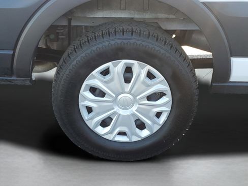 Certified 2023 Ford Transit 350 XLT RWD image 28