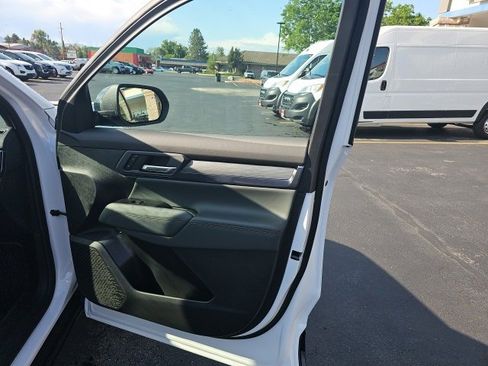 New 2026 GMC Terrain AT4 w/ LPO, Floor Liner Package image 22