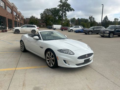 Used 2015 Jaguar XK Convertible image 8