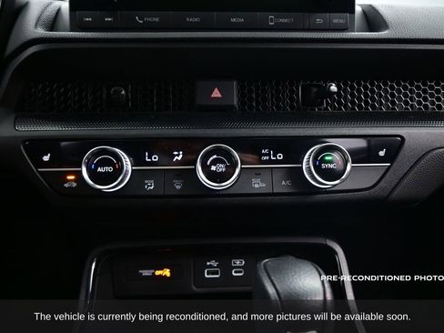 Used 2025 Honda CR-V EX image 16