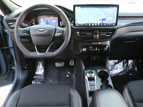 Used 2024 Ford Escape ST-Line w/ Tech Pack #1 image 17