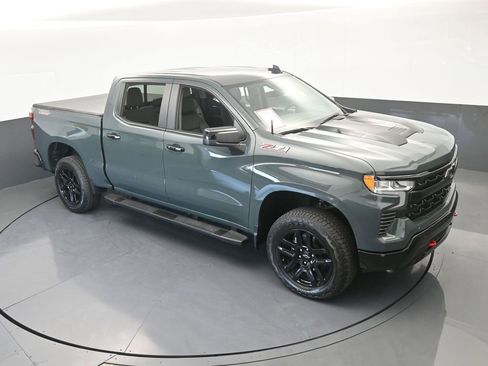 Used 2025 Chevrolet Silverado 1500 LT Trail Boss w/ Convenience Package II image 54