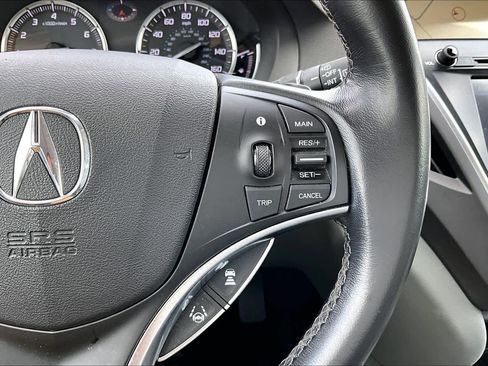 Used 2016 Acura MDX SH-AWD image 25