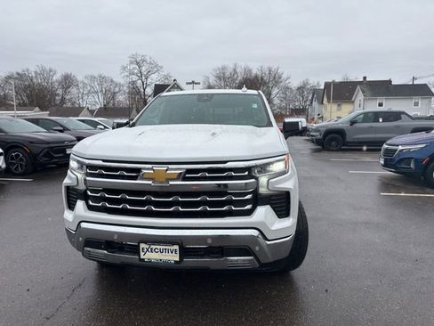 Used 2023 Chevrolet Silverado 1500 LTZ w/ Technology Package image 3