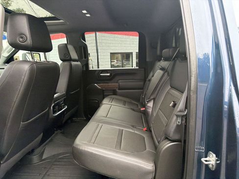 Used 2021 GMC Sierra 2500 Denali w/ Denali Ultimate Package AWD/4WD image 11