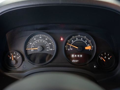 Used 2014 Jeep Patriot Sport w/ Power Value Group FWD image 17