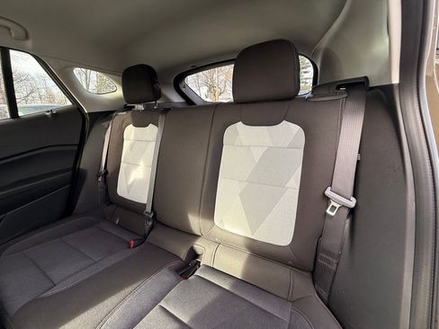 Used 2024 Chevrolet Trax LS image 15