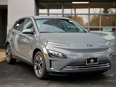 Used 2023 Hyundai Kona SE w/ Cargo Package