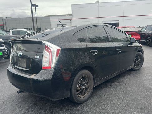 Used 2013 Toyota Prius Three image 4
