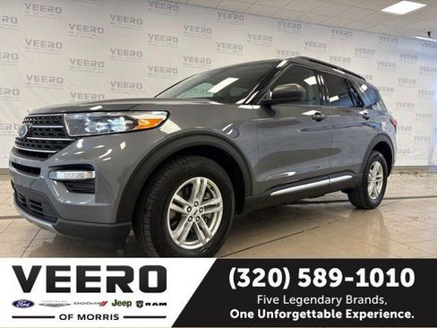 Certified 2023 Ford Explorer XLT w/ Equipment Group 202A AWD/4WD image 1