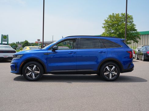 Used 2021 Kia Sorento S w/ Panoramic Sunroof Package FWD image 6