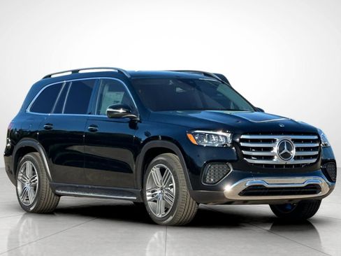 New 2026 Mercedes-Benz GLS 450 4MATIC image 28
