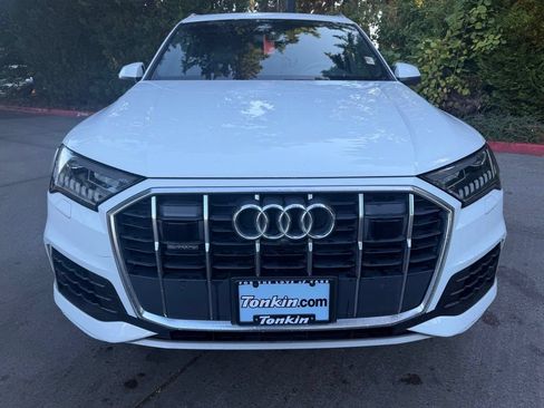 Used 2020 Audi Q7 3.0T Premium Plus w/ Premium Plus Package AWD/4WD image 9