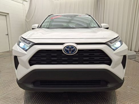 Certified 2022 Toyota RAV4 XLE w/ Convenience Package AWD/4WD image 33