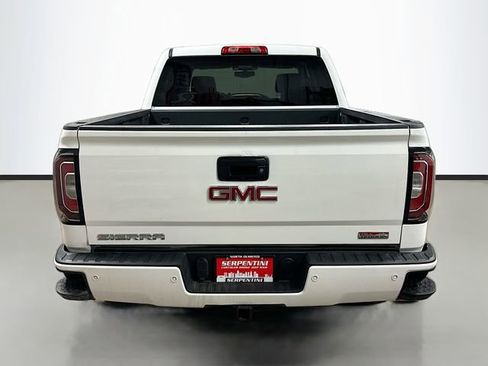 Used 2017 GMC Sierra 1500 SLT w/ All Terrain Package image 7