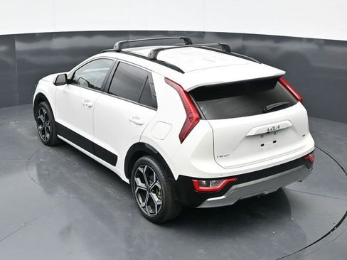 Used 2023 Kia Niro EX Touring FWD image 31