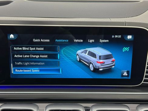 Used 2022 Mercedes-Benz Maybach GLS 600 4MATIC image 35