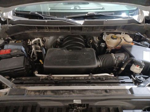 Used 2020 Chevrolet Silverado 1500 LT image 17