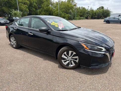 Used 2025 Nissan Altima 2.5 S FWD image 1