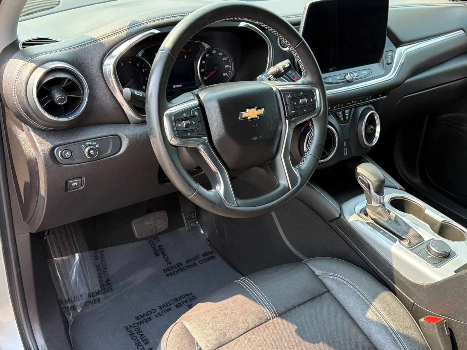 Used 2023 Chevrolet Blazer LT FWD image 4