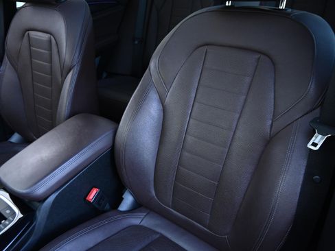 Used 2022 BMW X3 M40i image 8