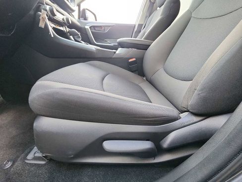 Used 2024 Toyota RAV4 LE image 13
