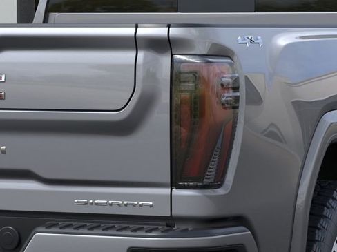 New 2026 GMC Sierra 2500 Denali Ultimate AWD/4WD image 11
