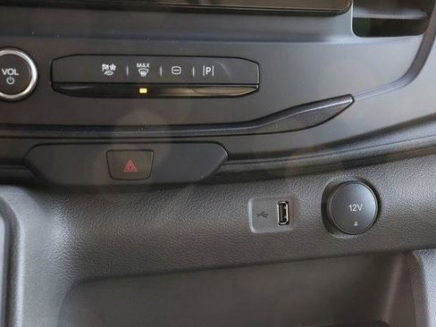 New 2026 Ford Transit 250 148 Medium Roof image 23