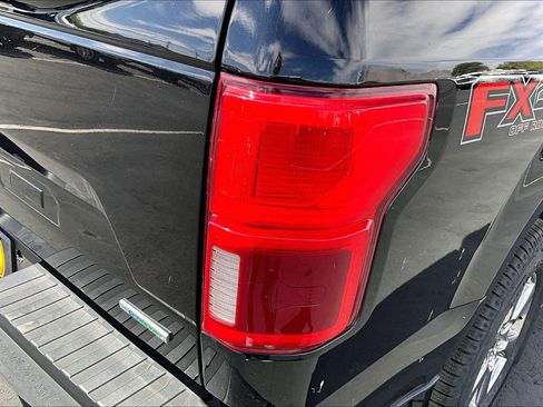 Used 2020 Ford F150 XLT w/ Equipment Group 302A Luxury AWD/4WD image 22