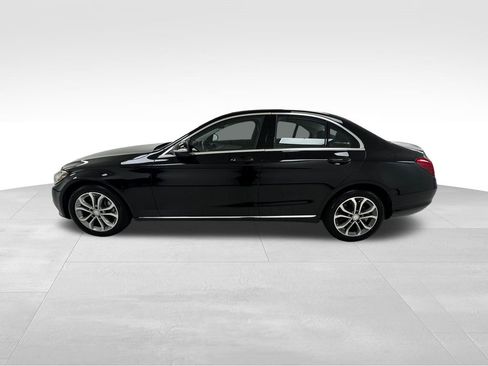 Used 2015 Mercedes-Benz C 300 4MATIC Sedan image 4