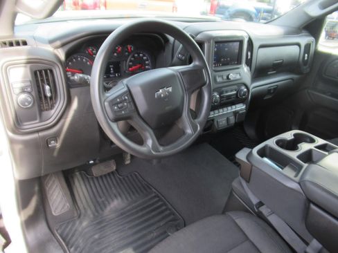 Used 2022 Chevrolet Silverado 1500 Custom w/ Rally Edition image 18