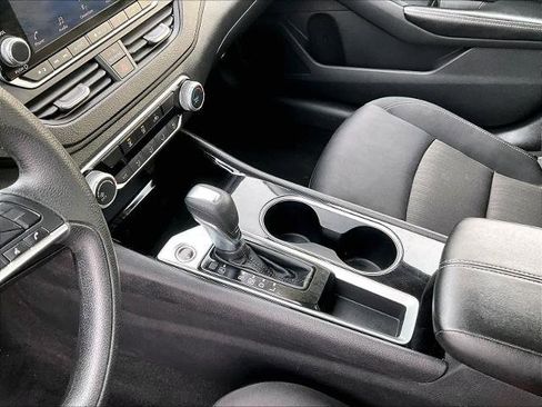 Certified 2024 Nissan Altima 2.5 SV image 20