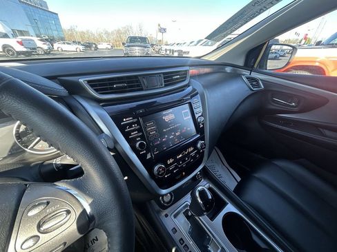 Used 2023 Nissan Murano SV w/ SV Midnight Edition Package AWD/4WD image 14
