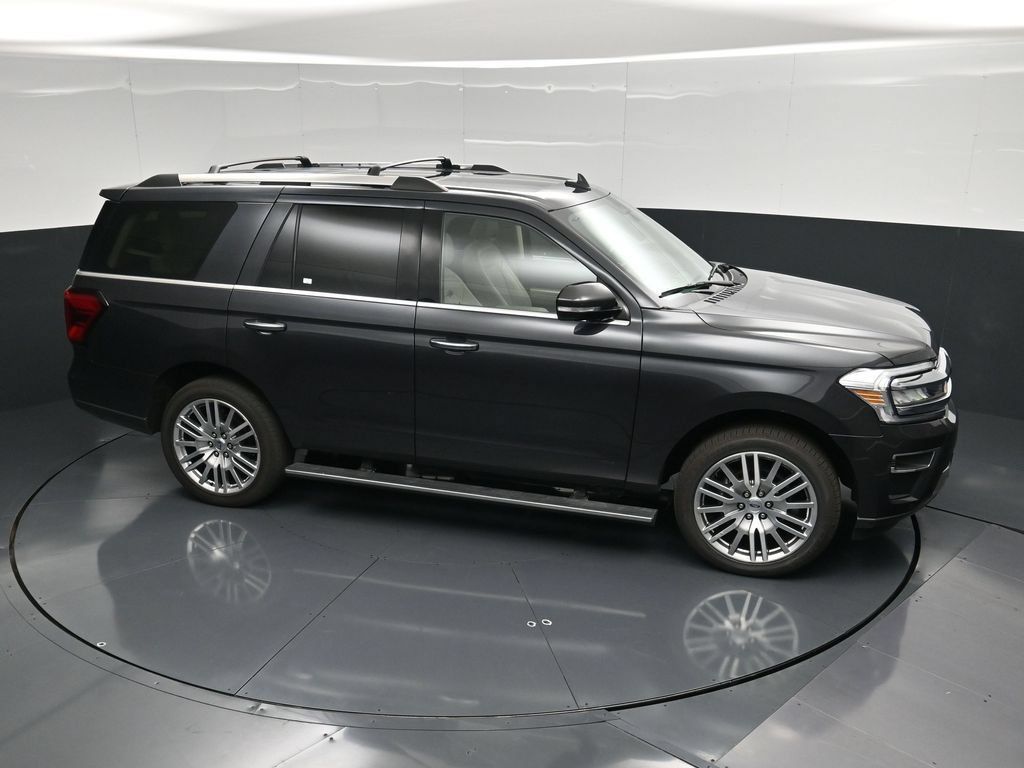 Used 2024 Ford Expedition Limited AWD/4WD image 49