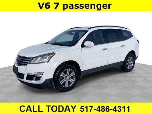 Used 2017 Chevrolet Traverse LT image 1