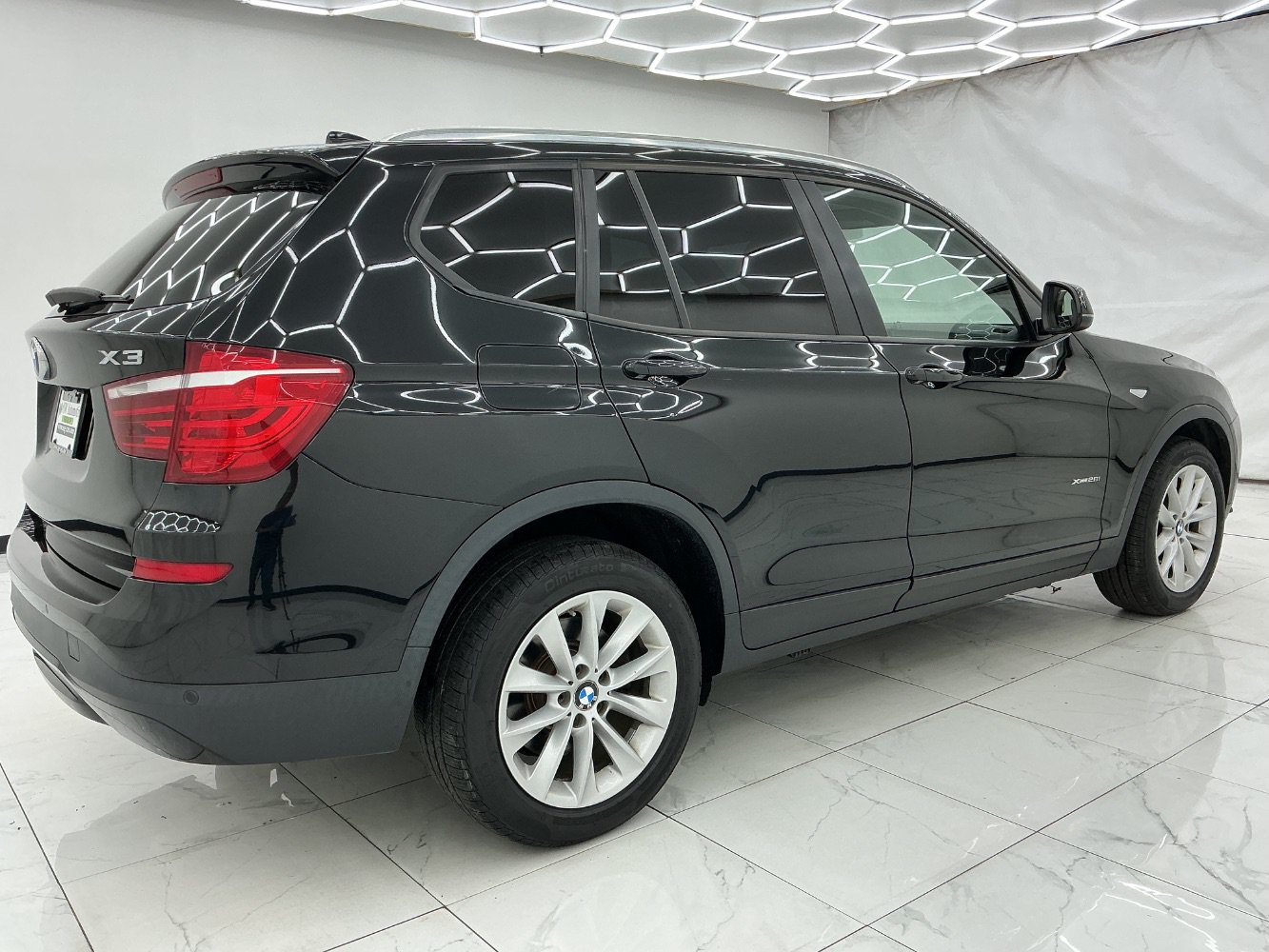 Used 2017 BMW X3 xDrive28i AWD/4WD image 11