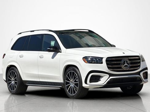 New 2026 Mercedes-Benz GLS 450 4MATIC image 7