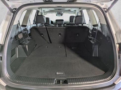 Used 2022 Kia Telluride EX image 7
