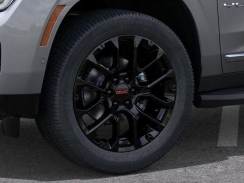 New 2026 GMC Yukon XL Elevation w/ LPO, Floor Liner Package AWD/4WD image 9