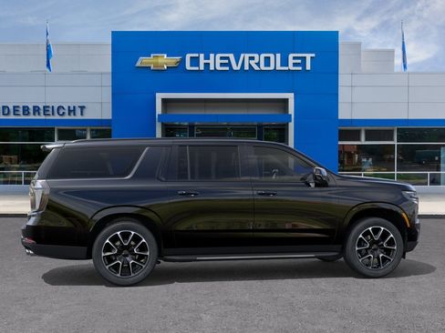 New 2026 Chevrolet Suburban RST w/ Comfort Package AWD/4WD image 5