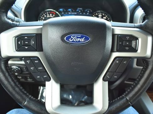 Used 2019 Ford F150 Lariat AWD/4WD image 21