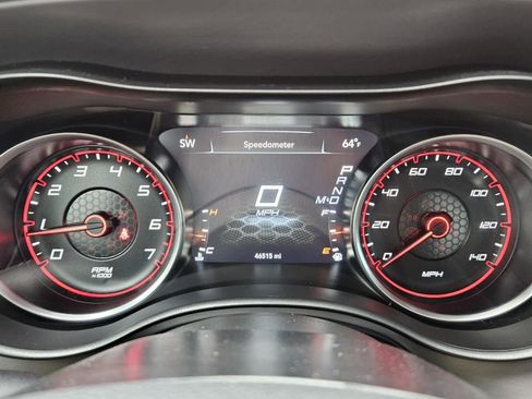 Used 2023 Dodge Charger SXT image 14