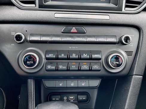 Used 2017 Kia Sportage EX w/ EX Premium Package FWD image 31