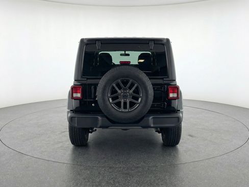 Used 2025 Jeep Wrangler Unlimited Sport AWD/4WD image 7